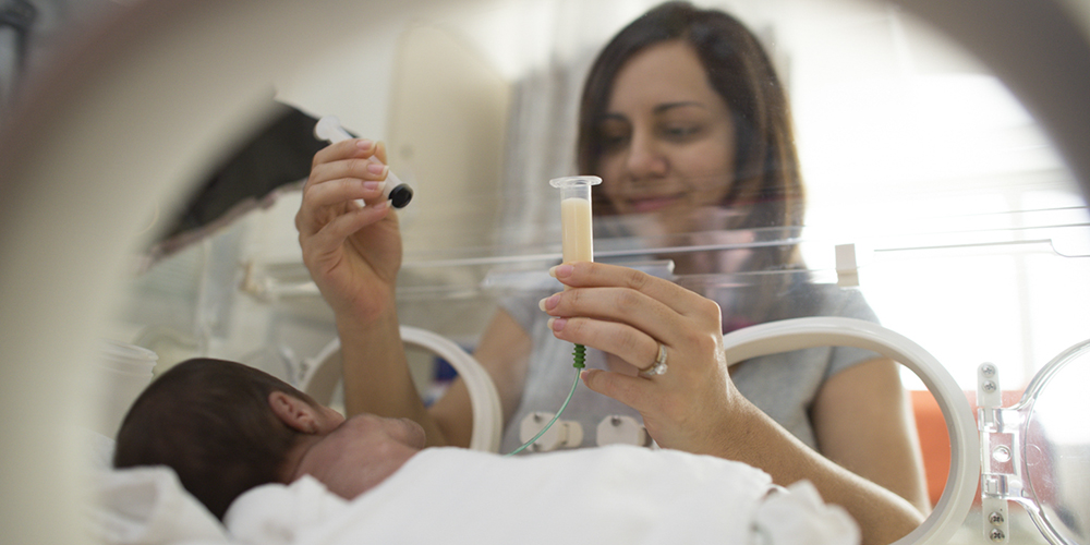 breastfeeding premature babies in nicu
